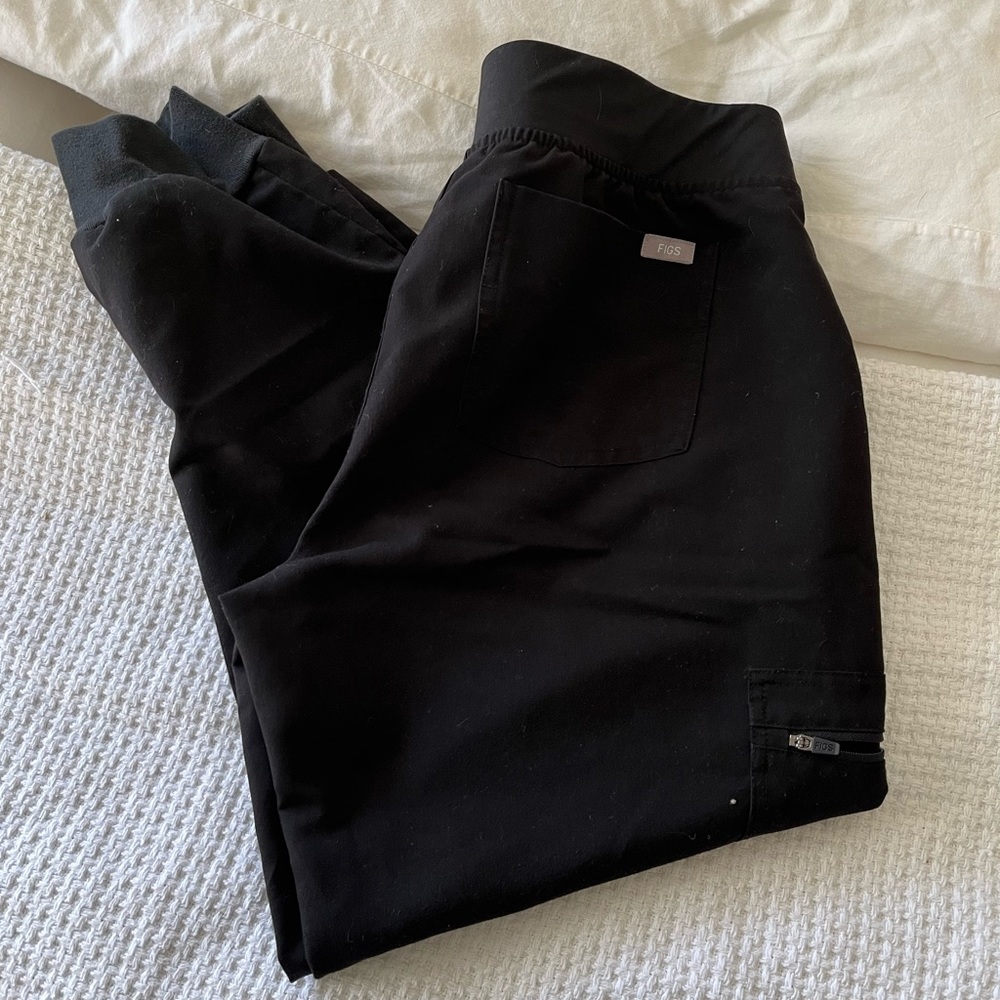 Black FIGS Joggers